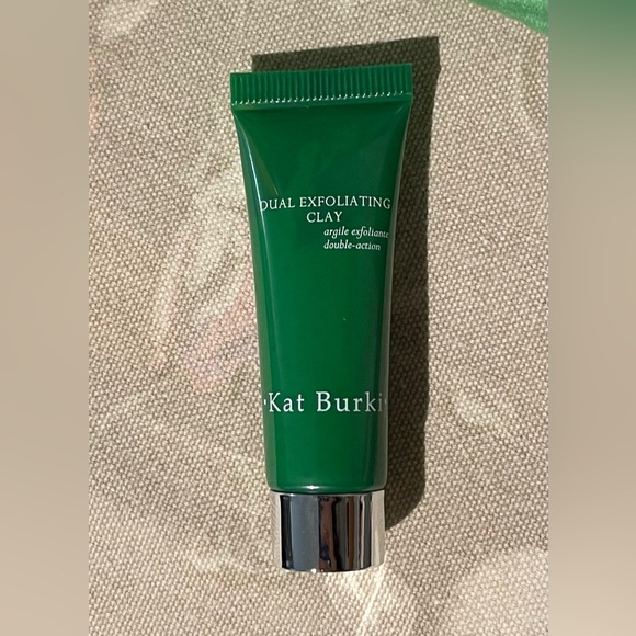2/$20💞 Kat Burki Beauty Bag ✨ - Picture 4 of 6